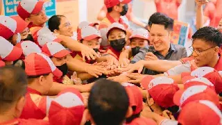 Join our Jollibee Family